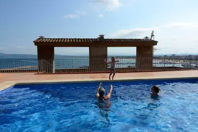 Image de Appartement bord de mer à Estartit avec piscine