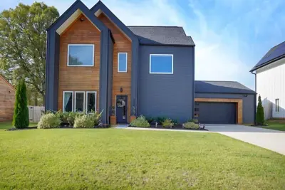 Image de Urban Spacious Home near Uptown