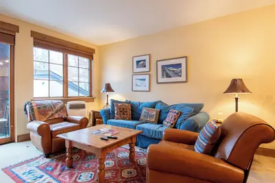 Westridge Condo 11- New Listing! Close to Downtown and Bald Mt Lifts