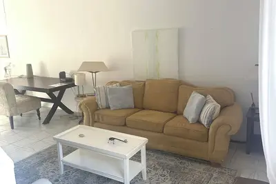 Image de Charming 2-bedroom in western New Providence condo with WiFi, near airport/beach