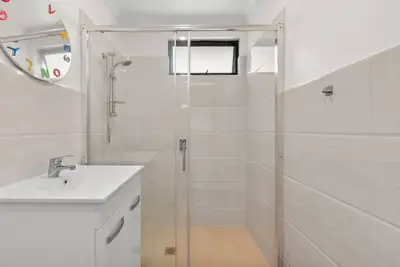 Image de Perfect 2br for Groups in Inner-City Suburb