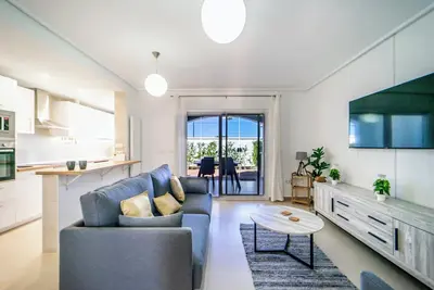 Image de Modern Townhouse offers the perfect stay on the exceptional La Torre Golf Resort