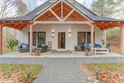 Image de Brand new charming cottage next to the pristine sandy beaches of Biddeford Pool\n