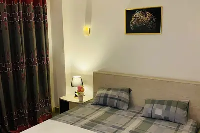 Image de Charming bed room in beautiful area of Dakar with WiFi, Ac& a nice living hall