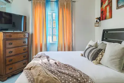 Image de Charming 2-bedroom house with WiFi, Ac in lovely Discovery Bay