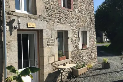 Image de Charmant gîte *** entre vallée de la Rance et côte d'Emeraude - \"L'Eau qui dort\"