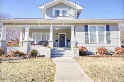 Image de Hsv/ Downtown Madison- Gorgeous Historic Bungalow