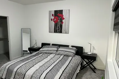 Image de Elegant 3bd Home in Beaumont, Double Garage 2. 5wc. WiFi, Near Airport, Workspace.