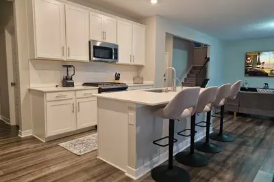 Image de Spacious 5-bedroom house with WiFi, Ac in charming Brownsburg