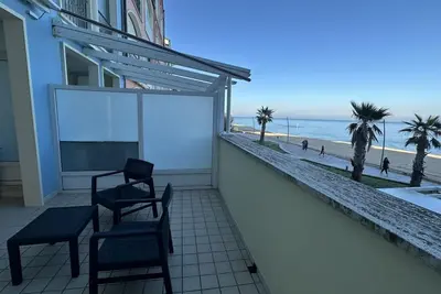 Image de P046 - Porto Recanati, wonderful sea front three-room apartment