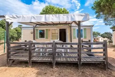 Image de Mobil-home | Classic Xl | 2 Ch. | 4 pers. | Terrasse surélevée | A/C