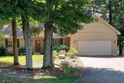 Image de Charming 3-bedroom house on the Summit Golf Course with Ac in lovely Bellaire