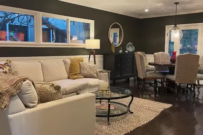 Image de Charming 3-bedroom house in delightful Burbank with WiFi, Ac