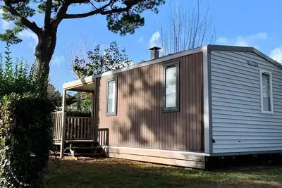 Image de Cottage Confort Plus avec terrasse semi couverte 4 personnes