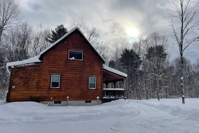 Image de New 4-bedroom cabin in Cleveland with a Hot tub