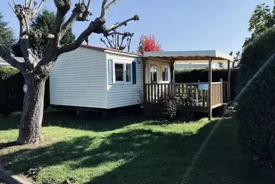 Image de H 27 Mobilhome 2 ch Terrasse couverte 2 personnes