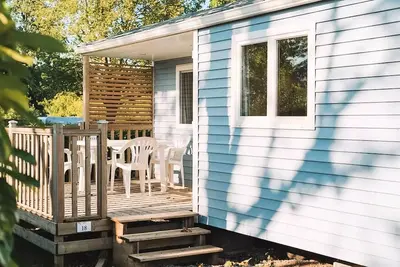 Image de Mobilhome Pacifique Premium 3 Pièces 4 Personnes Climatisé + Tv