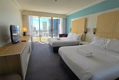 Image de Cozy Ocean View Twin Studio Surfers Paradise