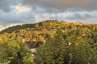 Image de 2br-Sleeps6-Parking-PetsOK-Balcony-Countryside
