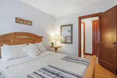 Image de Delightful 3-bedroom house by U of R and Strong Hospital
