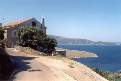 Image de Maison de vacances avec parking Ustrine, Cres (K-22967)