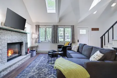 Image de Maison de rêve au bord du lac avec cheminée, foyer et animaux acceptés