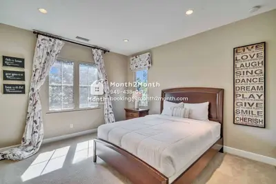 Image de Luxury 5-Bedroom Home in Irvine, Resort-Style Amenities, 30-Day Stay # 6964