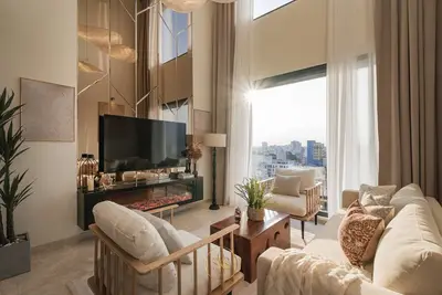 Luxurious 4-bedroom Apartment in The MarQ HCMc 5star Condo_Sky Pool&Gym