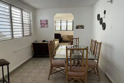 Image de Guanica Malecon Bay House – Spacieuse retraite côtière dans la ville d'été étern