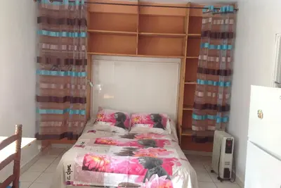 Image de maison familiale spacieuse. Accueil personnalisé 6 pers. Entre mer et montagne