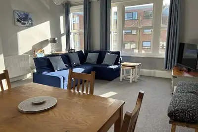 Cozy 2 bedroom apartment in fantastic Portsmouth with Wifi