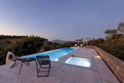 Euphonia Residence by Athina Hospitality, Villa