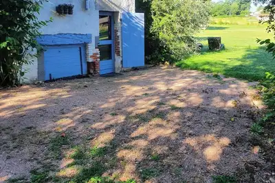 Gite Tiny - à 20 min du parc Le Pal - Chien bienvenu – Petit camping familial