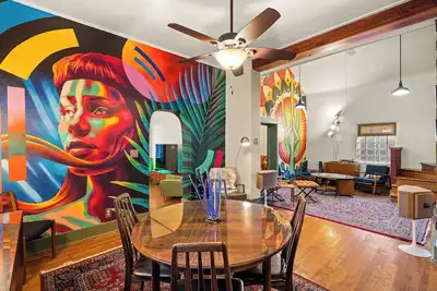 Image de The Iconic Mural House in Downtown, Tucson