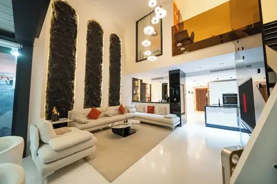 Image de Ecrin Secret, Duplex Prestige, Proche Corniche, Piscine & Parking