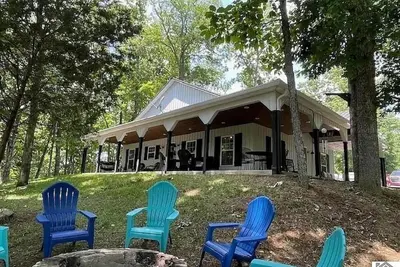 Image de Lakeside Retreat w/seasonal water views & boat ramp, beach, & park within 1 mile