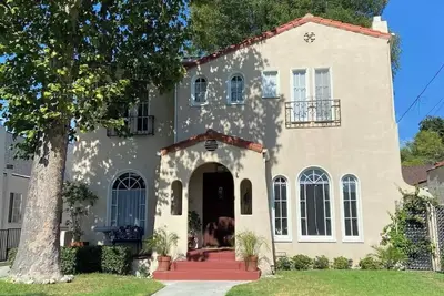 Image de Spacious 4-bedroom house with Ac and WiFi in beautiful Glendale Pet Friendly!