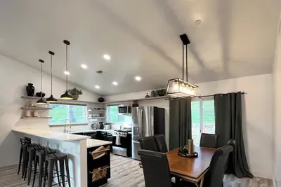 Modern Farmstay Retreat.
