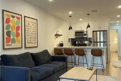 Image de Stylish 2-bedroom apartment in great location with Ac, WiFi