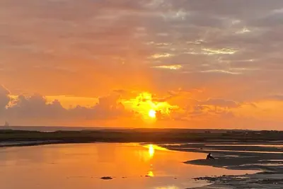 Image de Waipu RiverView Retreat for the beach, cafes, golf, surf, hikes, steps to water