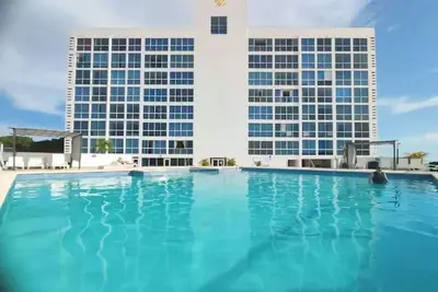 3 Min to the Beach | Comfortable Suite with Pool