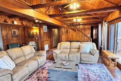 Image de Cozy cabin among the trees near Historic Gettysburg / Liberty Mountain Resort