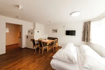 Image de Appartement \"Top 1 Galzig\" avec vue sur les montagnes, jardin privé et Wi-Fi