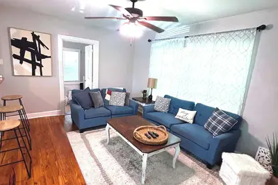 Image de Charming 2-bdrm home w. fitness room in Tallahassee- near universities & Capitol