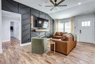 Image de Texas Two-Step: Near Nrg/ Full Game Room/ Lounge+Fire Pit