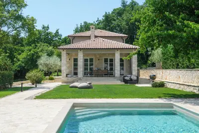 Image de Villa Faturi