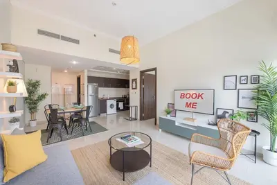 Image de Warm and Airy 1-Bedroom Apartment with exceptional views in Dubai Marina!