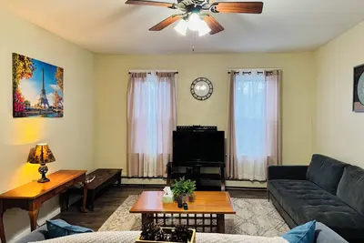 Image de Cozy 3-bedroom apartment with Ac, WiFi in lovely Troy