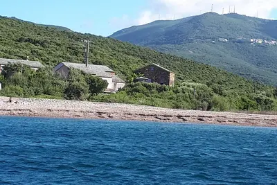 Image de Bord De Plage, Authentique Maison Corse En Pierres Refaite A L Identique
