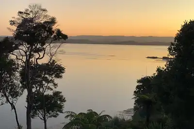 Image de Stunning Waterfront 4-bedroom house with beach access in Raglan